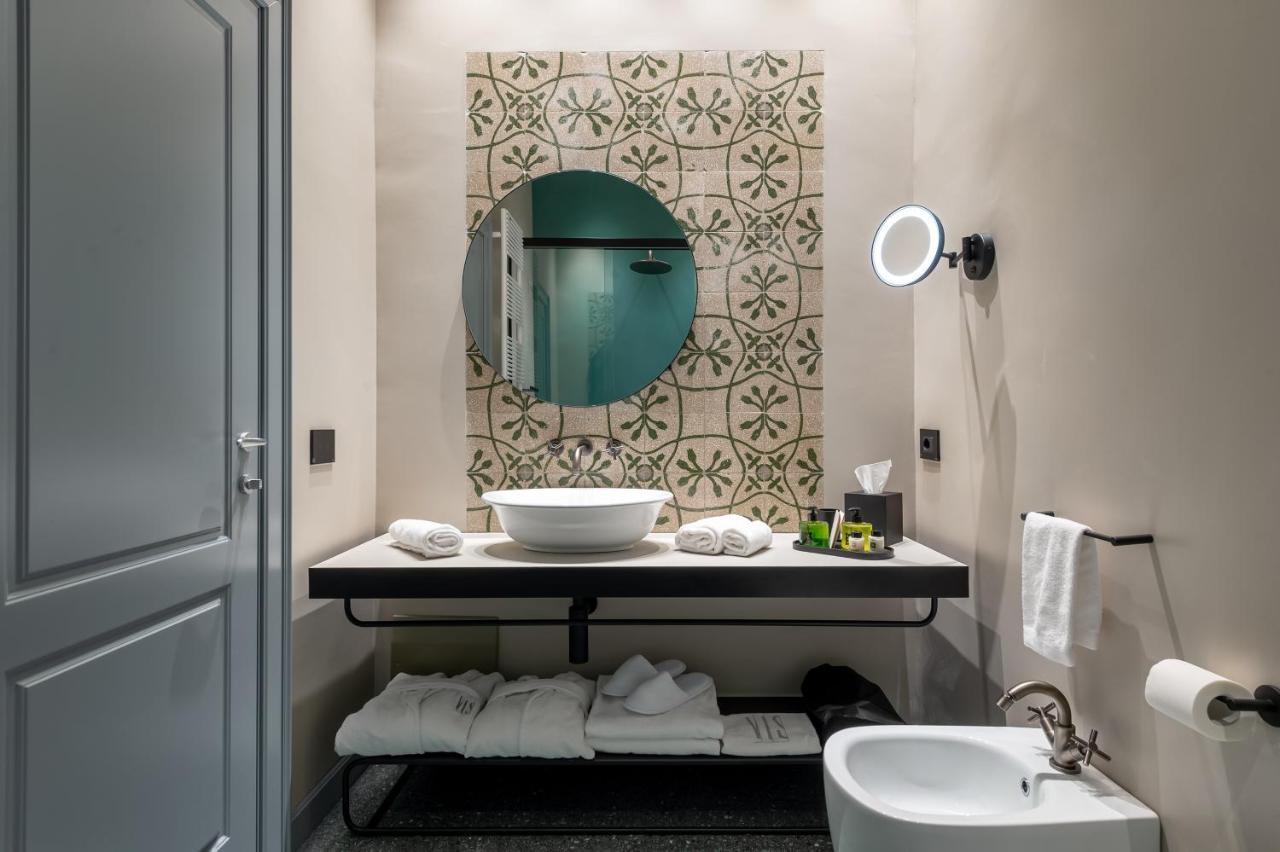 Vis Urban Suites&Spa Bari Esterno foto