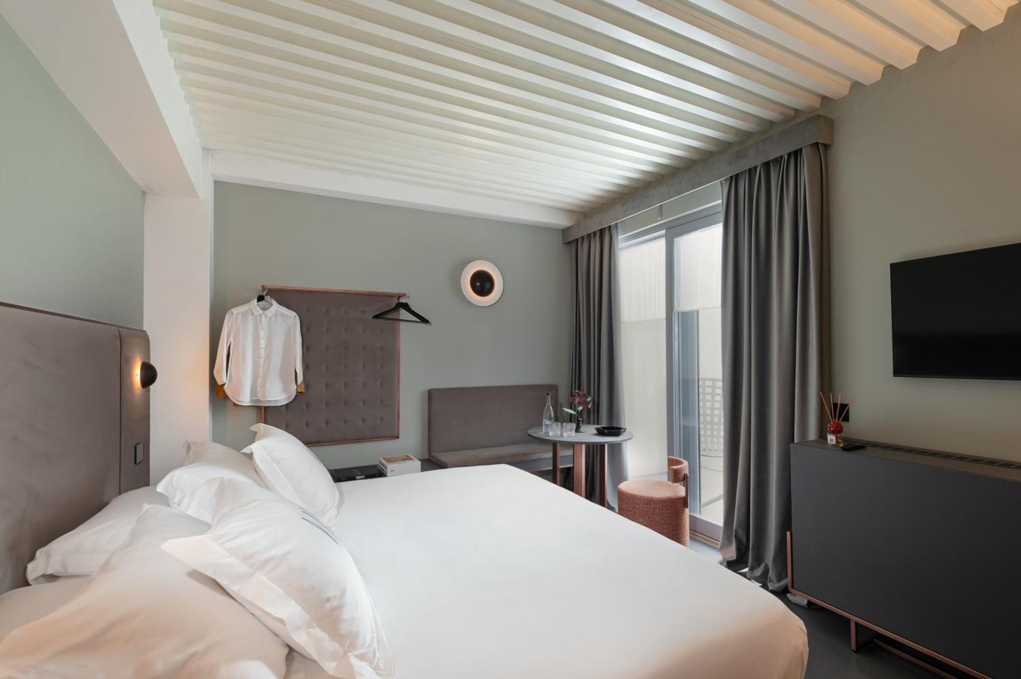 Vis Urban Suites&Spa Bari Esterno foto
