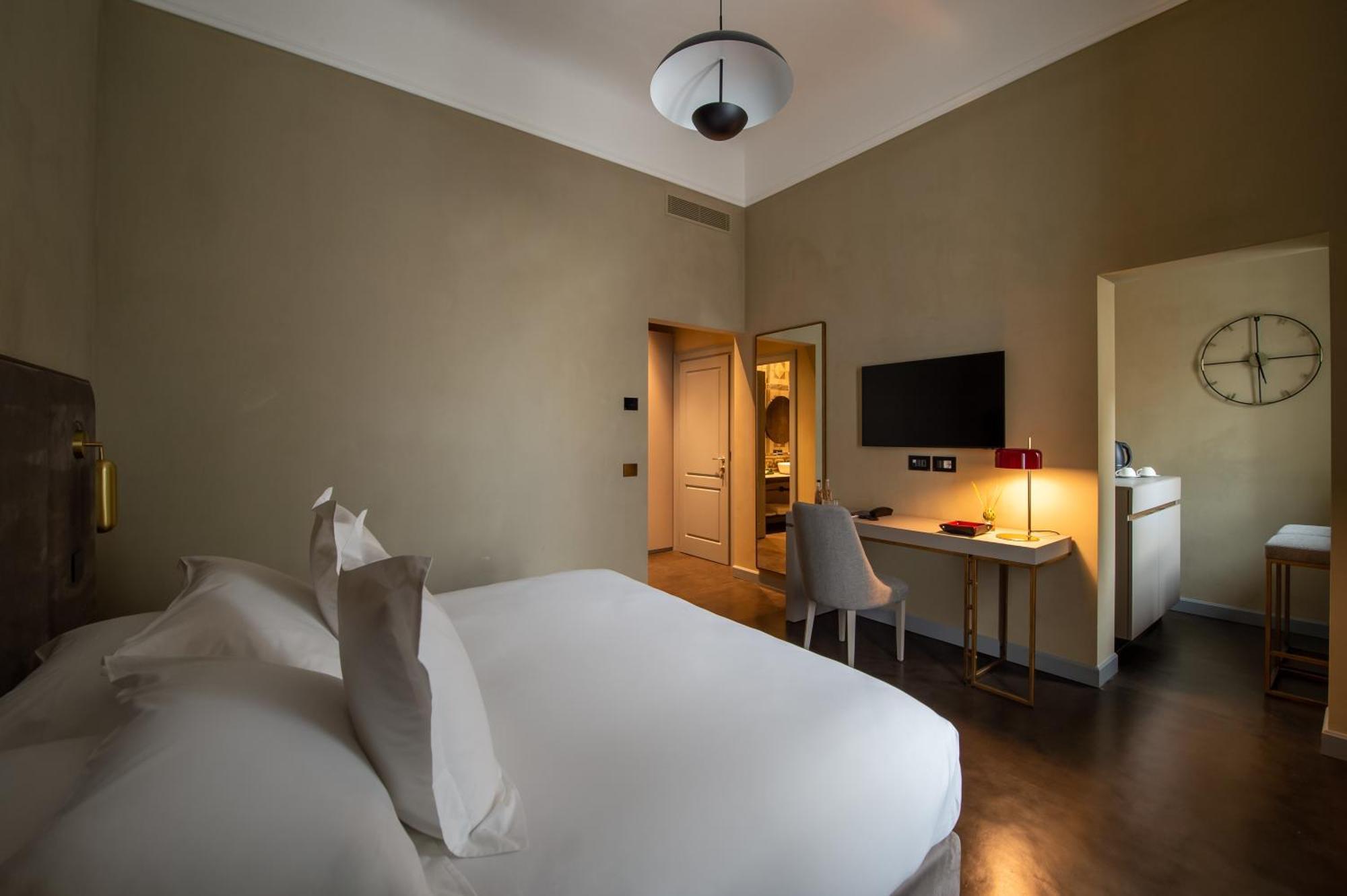 Vis Urban Suites&Spa Bari Esterno foto