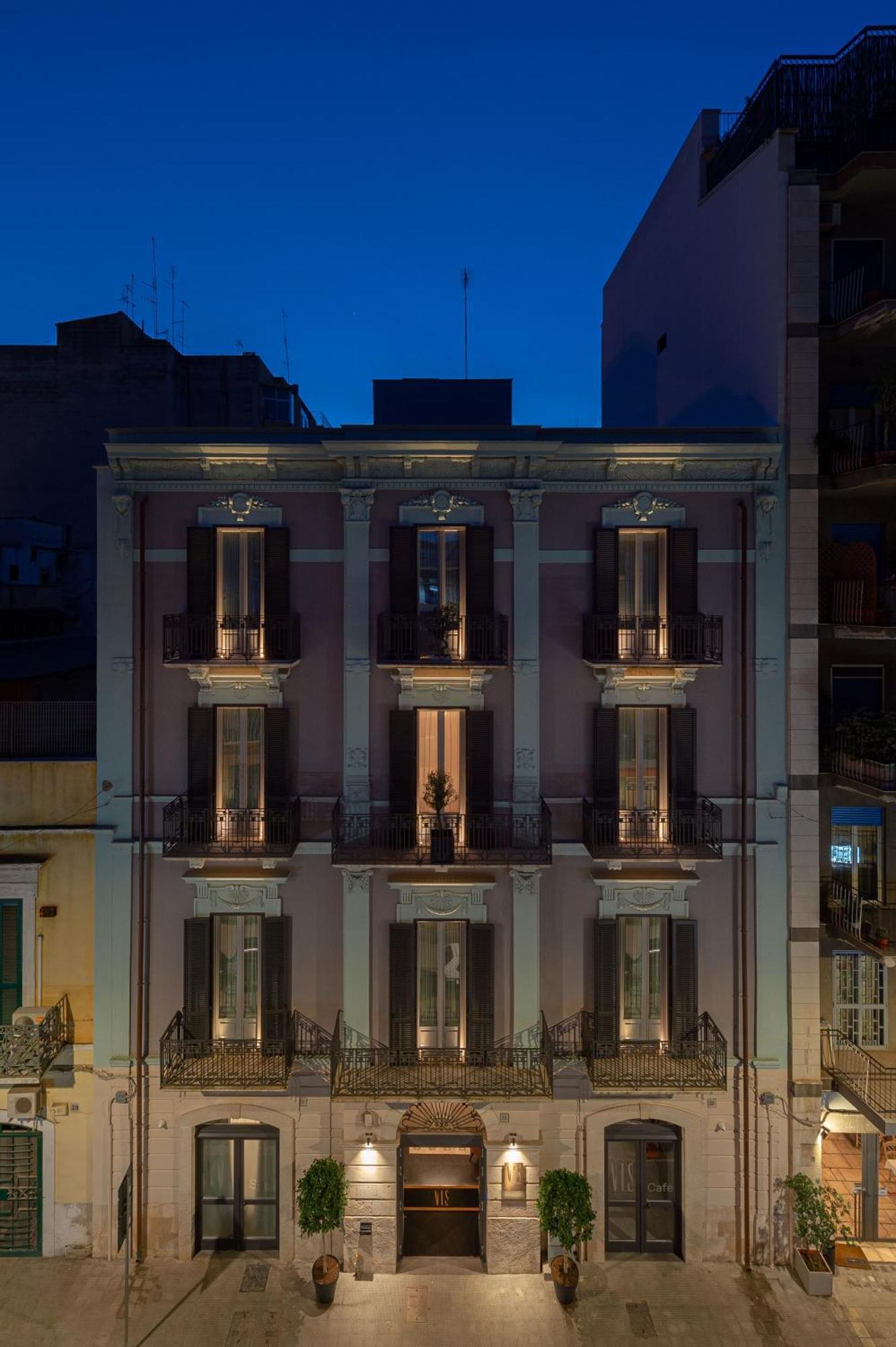 Vis Urban Suites&Spa Bari Esterno foto